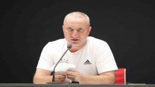 Aleksandr Mikhaylov: “Oyuncularımın elinden geleni yapacağını umuyorum”