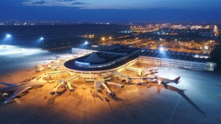 Antalya Havalimanında pandemi sonrasının en yüksek rakamına ulaşıldı