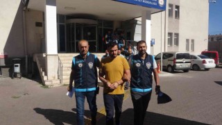 Araç kiralayanlara boş senet imzalattılar, arıza var deyip 17 kişiyi mağdur ettiler