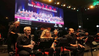 Ataşehirde açık hava konseri coşkusu