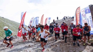 Avrupanın en yüksekte biten VK Yarışı Erciyeste koşuldu