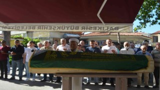 Ayvalıkta DSPnin kurucu başkanına gözyaşı seli