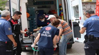 Babasıyla bina yıkımında çalışan 17 yaşındaki çocuğun üzerine kolon devrildi