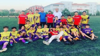Bağlar Belediyespor futbolcu fabrikası gibi hizmet veriyor