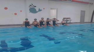 Bağlarda 800 çocuğun yararlanacağı yüzme faaliyeti başladı