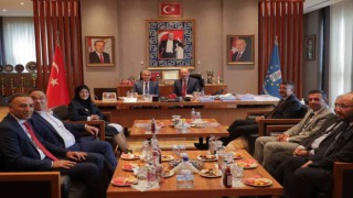 Bakan Bilginden Başkan Alim Işıka ziyaret