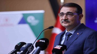 Bakan Dönmez: “Toplum olarak enerji verimliliğini biliyoruz ancak uygulamıyoruz”