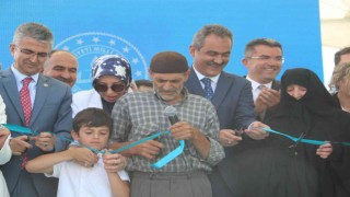 Bakan Mahmut Özer: “2022-2023 yılı Erzurumda eğitim yatırımı 1 milyar liranın üzerinde olacak”