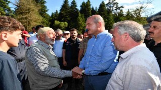 Bakan Soylu, selde kaybolan gencin arama kurtarma çalışmalarını inceledi