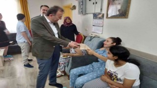 Bakan Yardımcısı Duran, bayramda yaşlı ve çocukları yalnız bırakmadı