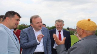 Bakan Yardımcısı Duran, huzurevi sakinleri ile bayramlaştı