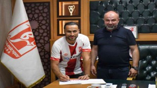 Balıkesirspor Kaptan Atilla ve İbrahim Halil Çolak ile sözleşme yeniledi