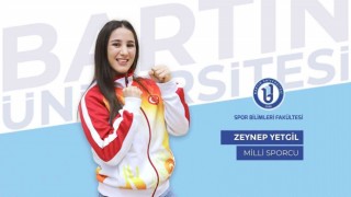 BARÜ öğrencisi Zeynep Yetgilden gümüş madalya