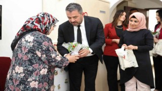 Başkan Çetinin ilk bayram ziyareti huzurevine