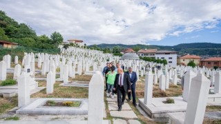 Başkan Soyer ve İzmir heyeti Srebrenitsayı yerinde anacak