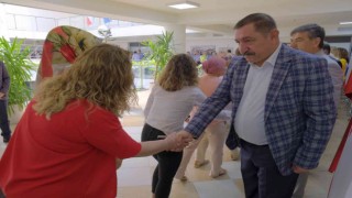 Başkan Vidinlioğlu, personellerle bayramlaştı