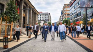 Başkan Zorluoğlu ve Şenol Güneş Trabzonu gezdi