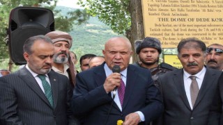 Bayburt Dede Korkut Uluslararası Kültür ve Sanat Şöleni renkli görüntülerle başladı