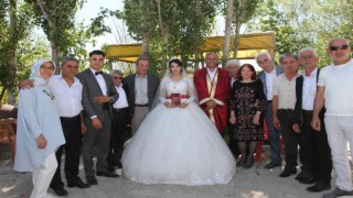 Belediye Başkanı Altın nikah kıydı