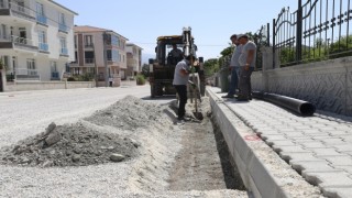 Belediye ekipleri çalışmalarına devam ediyor