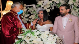 Bellapais ailesinin mutlu günü