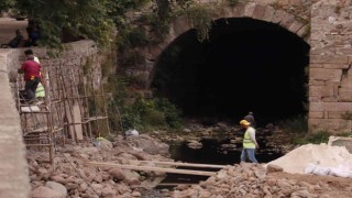 Bergama Selinos Antik Kanalda çalışmalar hızla sürüyor