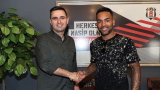 Beşiktaşta Alex Teixeira ile yollar ayrıldı