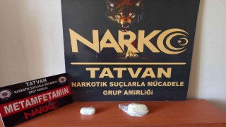 Bitliste 412 gram metamfetamin ele geçirildi