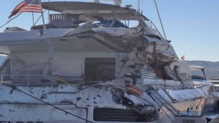 Bodrumda kaçmaya çalışan lüks yat, ateş açılarak durduruldu