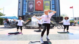 Bucada semt evleri kursiyerlerinden yıl sonu sergisi