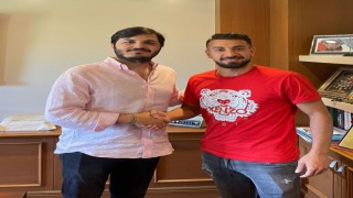 Burak Can Çamoğlu Adanasporda