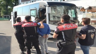 Bursada fuhuş operasyonunda gözaltına alınan 10 kişi adliyeye sevk edildi
