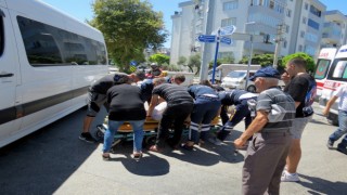 Bursada kavşaktaki kazada faciadan dönüldü