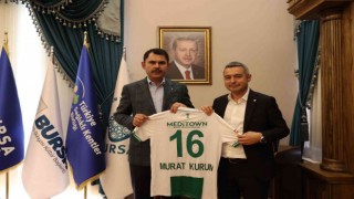 Bursaspor Başkanı Ömer Furkan Banaz, Bakan Murat Kurumla bir araya geldi