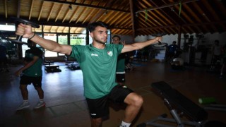 Bursaspor salonda kuvvet çalıştı
