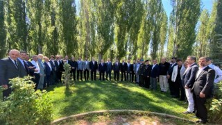 Büyük Şehir Parkında geleneksel bayramlaşma