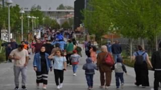 Büyükşehirin Hayvanat Bahçesine 3 günde 50 bin ziyaretçi