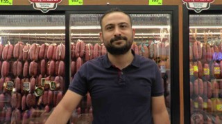 Çarşıda gurbetçi yoğunluğu