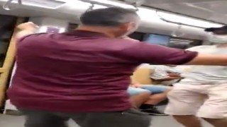 Çekmeköy metrosunda sazlı ve danslı yolculuk kamerada