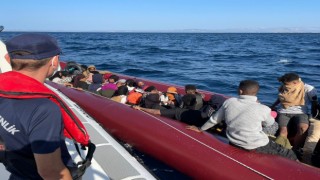 Çeşme açıklarında 47 göçmen kurtarılırken, 41 göçmende yakalandı