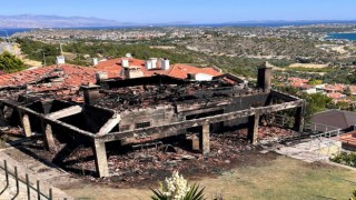 Çeşme yangınlarla sarsıldı, Fahrettinpaşa Mahallesinde de bir ev yandı