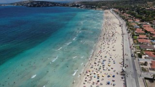 Çeşmenin nüfusu 1 milyona dayandı, plajlar doldu taştı