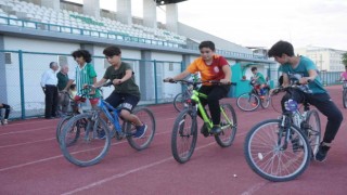 Çivrilde Yaz Spor Okulları çocuk ve gençlerle buluştu