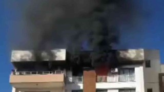 Cizrede 5 katlı binada çıkan yangın korkuttu
