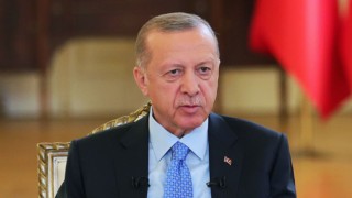 Cumhurbaşkanı Erdoğan: "Herkesten attıkları imzalara sahip çıkmalarını bekliyoruz"