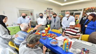 Cumhurbaşkanlığı Sosyal Politikalar Kurulu, Alzheımer Gündüz Yaşam Merkezinde