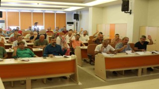 Cüneyt Arkının ismi sinema salonuna verildi