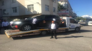 Damat, süslediği aracı arıza yapınca gelini almaya böyle gitti