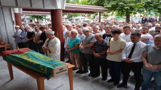 Denizde boğulan genç kız son yolculuğuna uğurlandı