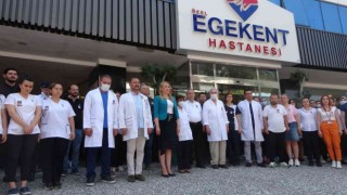 Denizli Egekent Hastanesi, görevi başında öldürülen Dr. Emre Karakayayı andı